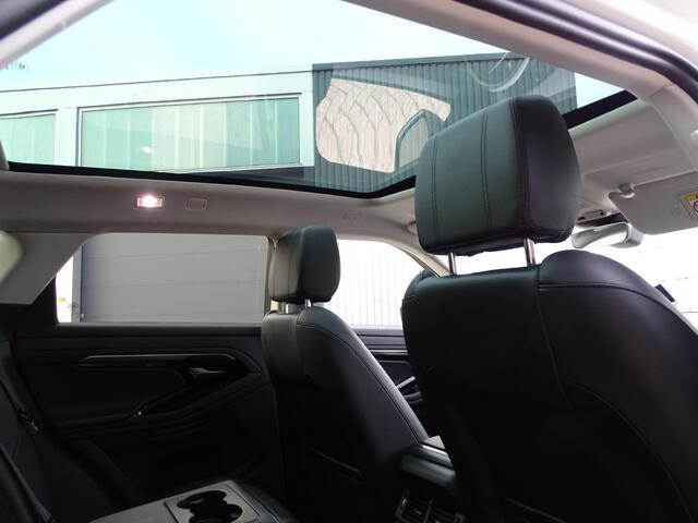 Land Rover RANGE ROVER EVOQUE 2.0 D150 AWD R- Dynamic | PANORAMADAK| NAVIGATIE| CAMERA| AIRCO/ECC| CRUISECONTROL| PARKEERSENSOREN