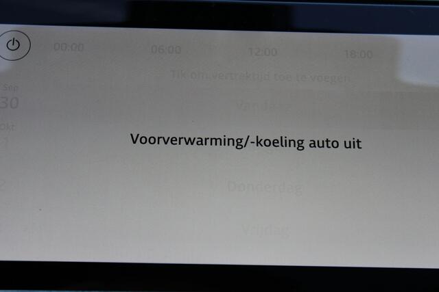 Land Rover RANGE ROVER EVOQUE 1.5 P300e AWD R-DYNAMIC PANO LEER NAVI 22000KM!!!