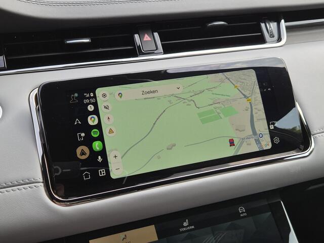 Land Rover RANGE ROVER EVOQUE AWD Autobiography PHEV Automaat / Schuif- en Kantel Dak / Lederen Bekleding / Elektrische Stoelen met Geheugen / Adaptief Cruise Control / Stoelventilatie / Meridian Premium Audio / Stuur-, Stoel en Achterbankverwarming / Elektrische Achterklep / Achterui