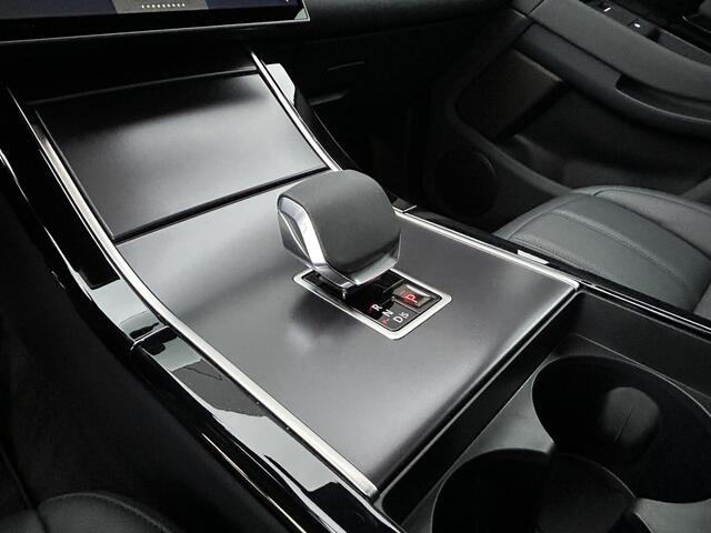 Land Rover RANGE ROVER EVOQUE P270e AWD SE Dynamic Edition | Nieuw door ons geleverd | Elektr. trekhaak | Panoramadak |