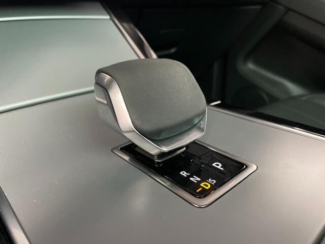 Land Rover RANGE ROVER EVOQUE P270e Dynamic SE Carpathian Grey Black Pack Panodak ACC Meridian SoundStoel+Stuurverwarming