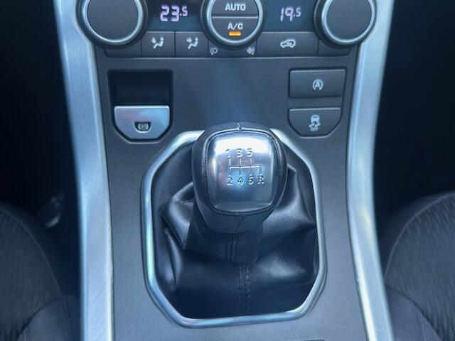 Land Rover RANGE ROVER EVOQUE 2.0 eD4 Urban Series Pure / Panoramadak / 20inch velgen / Camera