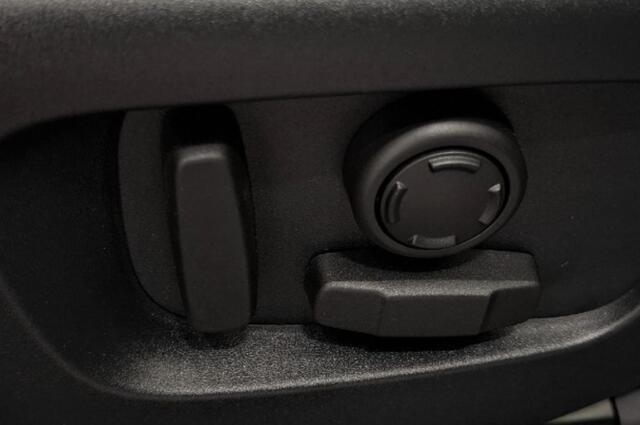 Land Rover RANGE ROVER EVOQUE 1.5 P270e PHEV AWD Dynamic SE Facelift / Panoramadak / Navigatie