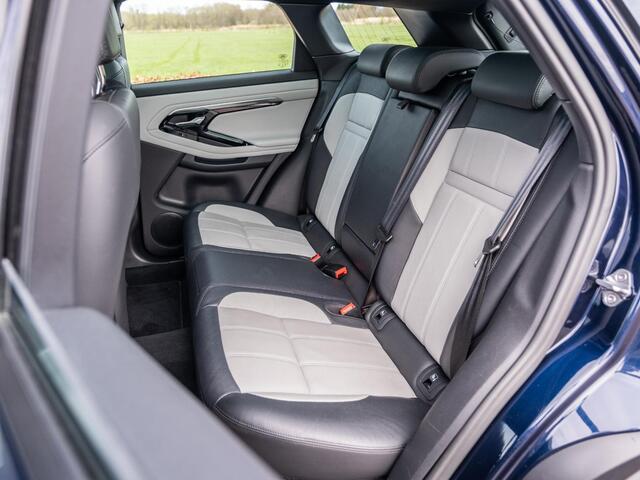 Land Rover RANGE ROVER EVOQUE 1.5 P300e AWD R-Dynamic SE | Panodak | Adap Cruise | Stuurverw |