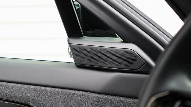 Land Rover RANGE ROVER SPORT P510e Autobiography | Meridian 3D | Massage | Rear Seat Entertainment | Trekhaak