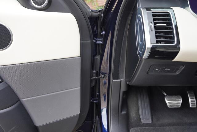 Land Rover RANGE ROVER SPORT HSE 3.0 SDV6 "BTW/VAT" Finished in Portofino Blue with the Black Exterior Pack, Luxury HSE version: including a Sliding Panoramic Roof and piano lacquer black veneer, Distinctive colour scheme with a contrasting Ivory leather interior, Much sought after 