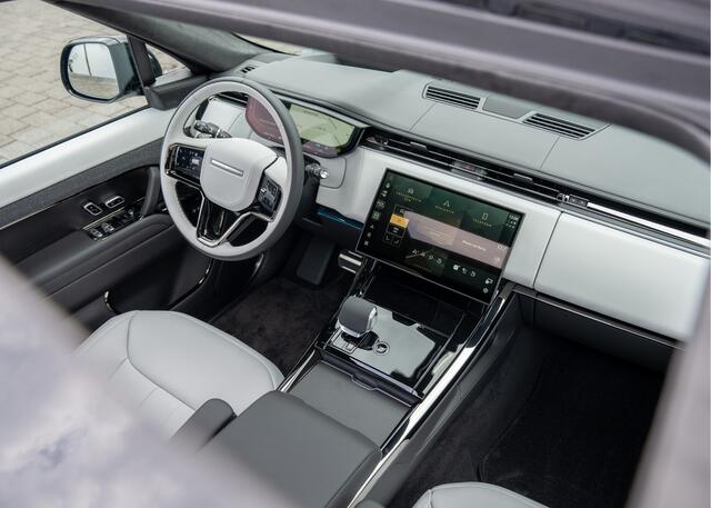 Land Rover RANGE ROVER SPORT P550e Autobiography | Light Cloud interieur | Full Options | Trekhaak | 23" inch |