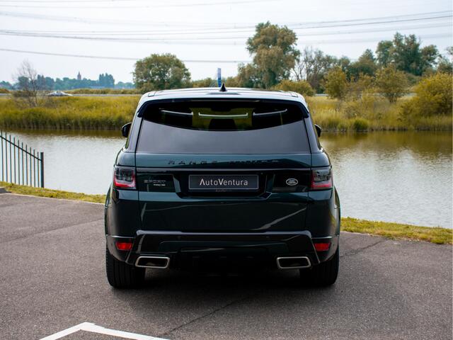 Land Rover RANGE ROVER SPORT P400e HSE Dynamic Black Pack | Meridian | Schuif- /kantel Pano | Head-Up | British Racing Green Metallic | UNIEK!
