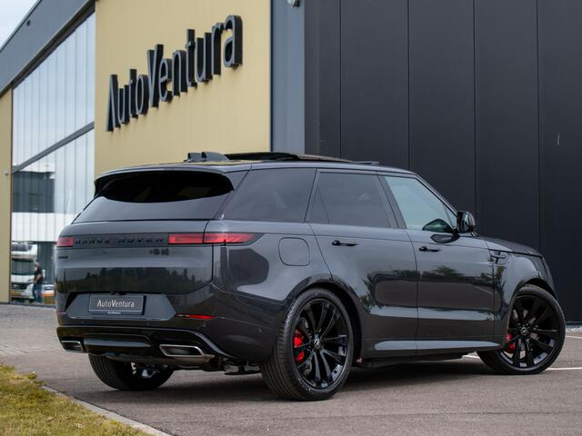 Land Rover RANGE ROVER SPORT 3.0 P460e SE PHEV Trekhaak l Schuif- /kantel Pano l Stoelventilatie l Black Pack l 23" Inch
