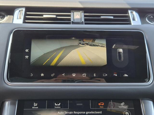 Land Rover RANGE ROVER SPORT P400e HSE Dynamic Automaat / Cold Climate Pack / Convenience Pack / Glazen schuif- en kanteldak / Luchtvering / 21" LMV met all season banden / Luxe Lederen bekleding / Meridian Digital Surround System / Adaptive CC / Matrix Ledverlichting / 14 -voudig ve