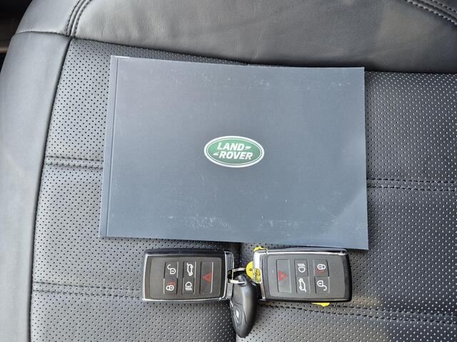 Land Rover RANGE ROVER SPORT P400e HSE Dynamic Automaat / Cold Climate Pack / Convenience Pack / Glazen schuif- en kanteldak / Luchtvering / 21" LMV met all season banden / Luxe Lederen bekleding / Meridian Digital Surround System / Adaptive CC / Matrix Ledverlichting / 14 -voudig ve