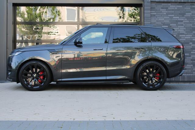 Land Rover RANGE ROVER SPORT 3.0 P510e First Edition | VOL! | BTW | MASSAGE | 4WIELSTUUR | PANO | HUD | ELEK.TREKHAAK |