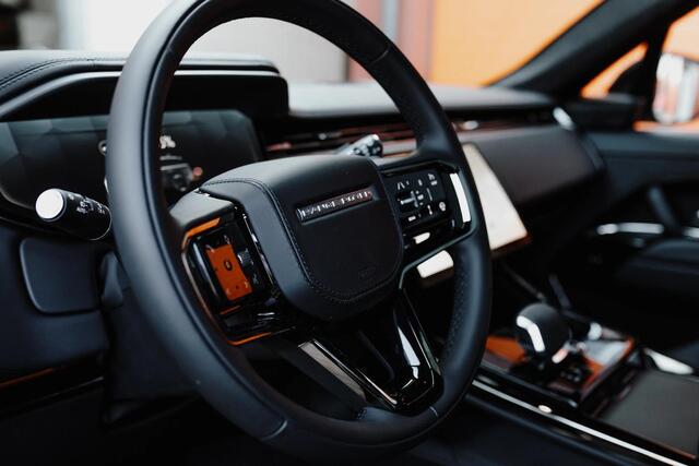 Land Rover RANGE ROVER SPORT 3.0 P550e Autobiography PHEV