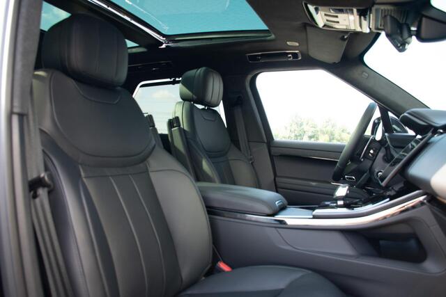 Land Rover RANGE ROVER SPORT 3.0 P550e Autobiography PHEV Trekhaak l Schuif- /kantel Pano l Stoelventilatie l Soft Close l Blackpack l 23" Inch