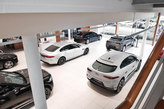 Land Rover RANGE ROVER SPORT P460e Dynamic SE PHEV