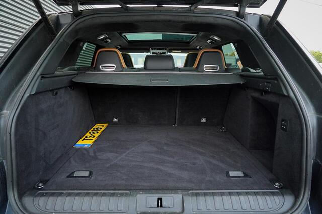 Land Rover RANGE ROVER SPORT 5.0 V8 SVR 575 PK / SVO Lak / Pano / Alcantara / Carbon / Trekhaak