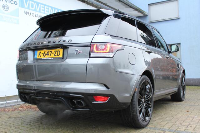 Land Rover RANGE ROVER SPORT 5.0 V8 Supercharged SVR | 551PK | Panorama dak | Carbon interieur | Luchtvering | Meridian Audio| F1 flippers | Elektr. trekhaak | Alcantara hemel zwart | Elektrisch verstelbare stoelen met memory | Schaalstoelen + verwarming en ventilatie | Uitlaat kleps