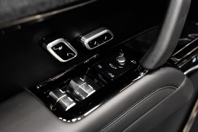 Land Rover RANGE ROVER SPORT 3.0 P460e Dynamic SE PHEV *Meridian / Stoelventilatie / Panorama / Black Exterior Pack / Keyless / 5 JAAR GARANTIE*