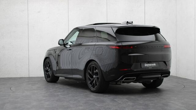 Land Rover RANGE ROVER SPORT P460e Dynamic HSE | Meridian 3D | Head-up | Panoramadak | Soft-Close | Trekhaak |