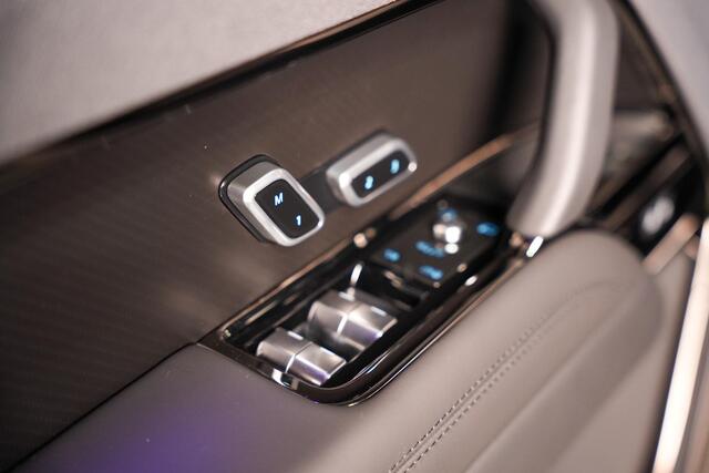 Land Rover RANGE ROVER SPORT 4.4 P635 SV Edition Two Carbon Bronze NP ¤326K