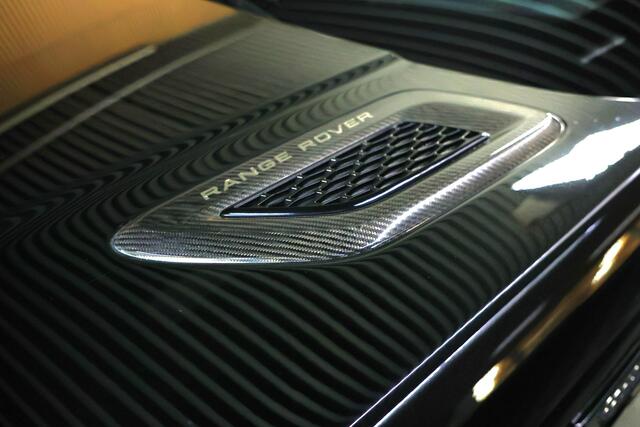 Land Rover RANGE ROVER SPORT 5.0 V8 Supercharged SVR Carbon Edition AVM Full Option!