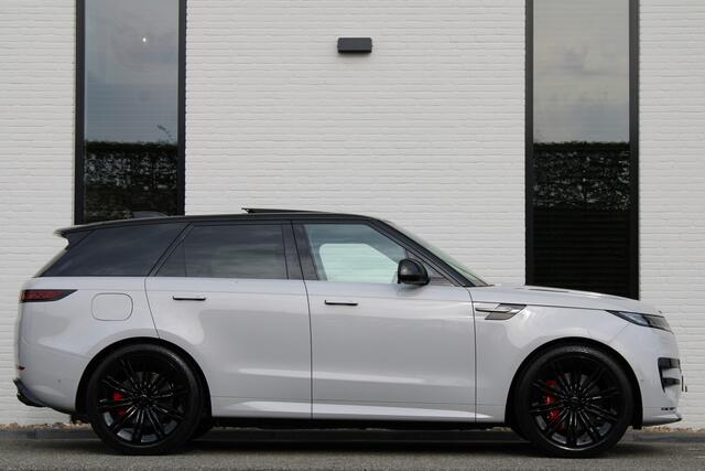 Land Rover RANGE ROVER SPORT 3.0 P550e / Autobiography PHEV / 4 Wheel Sturing / Model 2026 / Massage / NL-Auto / Vol Opties / NIEUW!!