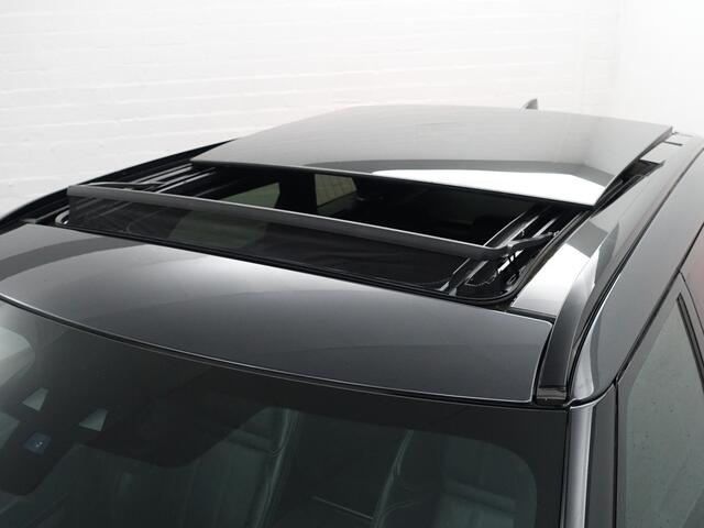 Land Rover Velar Range Rover 2.0 I4 Turbo AWD R-Dynamic HSE- Stoelmassage, Stoelventilatie, Meridian Surround Sound, Carplay, Panoramadak