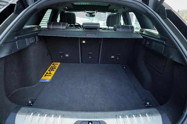 Land Rover Velar Range Rover 2.0 I4 Turbo AWD R-Dynamic SE / Pano / Meridian Surround / Leder / Trekhaak