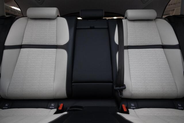 Land Rover Velar Range Rover 3.0 V6 AWD R-Dynamic HSE