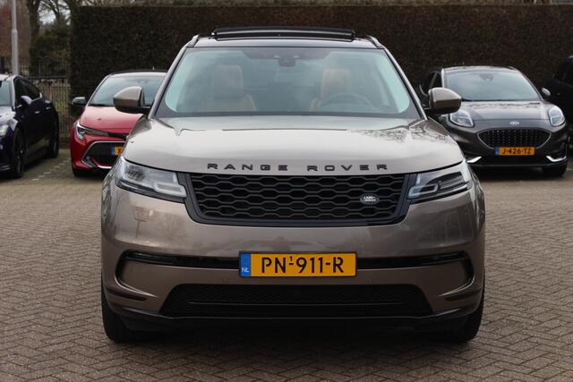 Land Rover Velar Range Rover 2.0 I4 AWD R-Dynamic HSE / Panoramadak / Camera / Head-up / Cognac Leder / 21'' / Meridian High End / Stoelmassage+Ventilatie+Verwarming / Keyless / Dodehoek / DAB / Cruise Control Adaptief