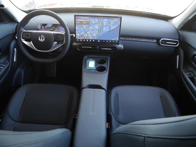 Leapmotor B03X ProMax Design 53 kWh | Nieuw | €1000korting | Hoge zit | Carplay | Camera | Navigatie | 18inch velgen | Parkeersensoren | LED Lampen |