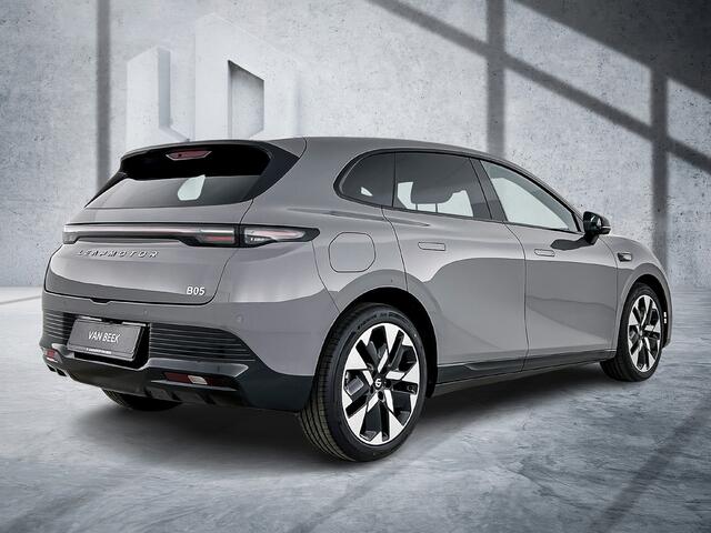 Leapmotor B05 ProMax Design 67.1 kWh | Voorraad ! | Wind Grey | 482 KM WLTP | Panoramadak | Stoelverwarming | Keyless