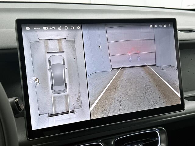 Leapmotor B05 ProMax Design 67.1 kWh | Voorraad ! | Wind Grey | 482 KM WLTP | Panoramadak | Stoelverwarming | Keyless