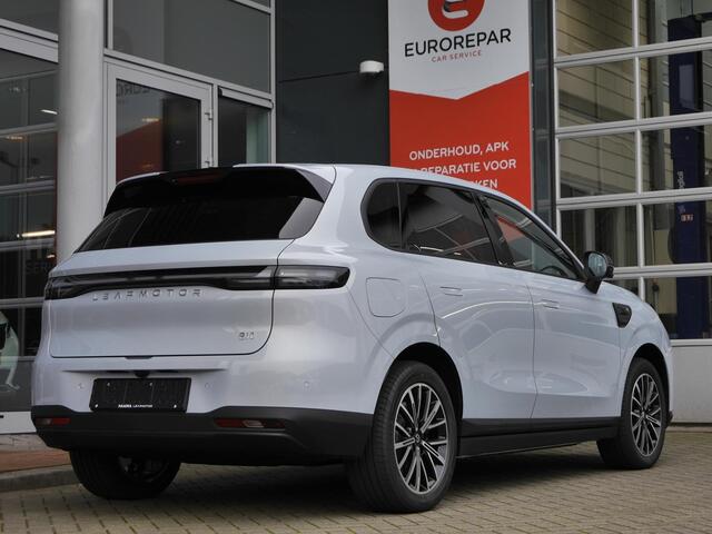 Leapmotor B10 Design ProMax 67.1 kWh | Nu in de showroom en dit jaar nog leverbaar | Wltp 434km | 750kg trekgewicht | Stoel en stuur verwarming | 360 graden camera | Lederen bekleding | Panoramadak | Led | Regensensor | Sfeerverlichting | Elektrisch verstelbare voorsto
