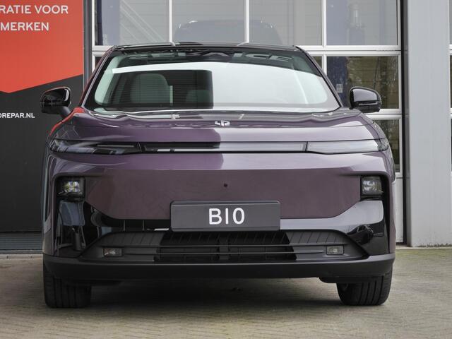 Leapmotor B10 Design ProMax 67.1 kWh | Uit voorraad leverbaar! | Elektrische achterklep | Stoel en stuurverwarming | Lederenbekleding | 18 inch velgen | Meerdere kleuren!