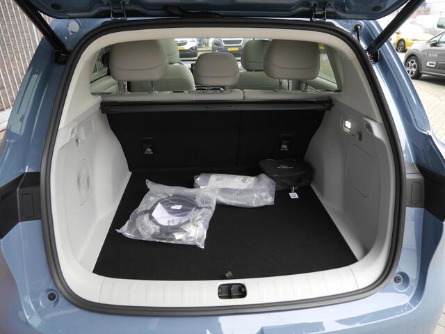 Leapmotor B10 Design ProMax 67.1 kWh Wltp 434km | 750kg trekgewicht | Stoel en stuur verwarming | 360 graden camera | Lederen bekleding | Panoramadak | Led | Regensensor | Sfeerverlichting | Elektrisch verstelbare voorstoelen