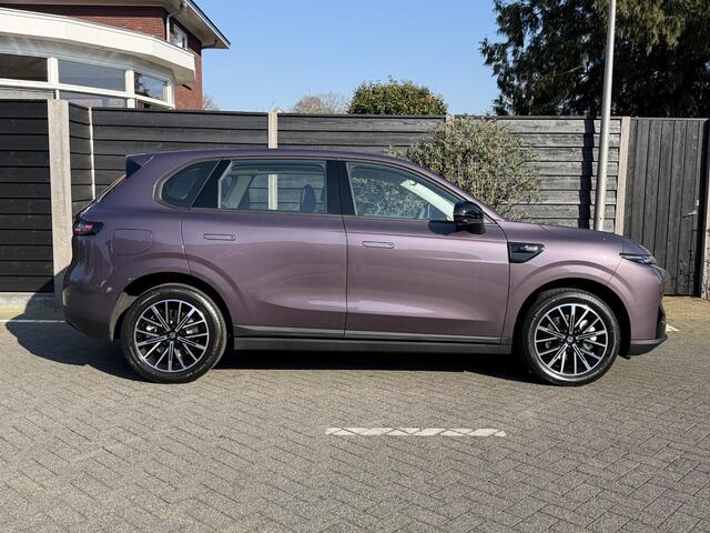 Leapmotor B10 Life ProMax 67.1 kWh 218PK Automaat Navigatie, Rondomzichtcamera, Adaptieve cruise Control, Climate Control, Panoramadak