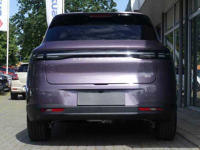 Leapmotor B10 Design Hybrid EV 18.8 kWh 218PK Automaat Navigatie, Camera 360, Lichtmetalen velgen, Elektrische Achterklep, Kunstlederen bekleding, Stoel Verwarming & Ventilatie