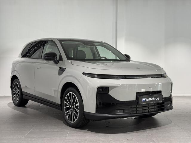 Leapmotor B10 Design Hybrid EV 18.8 kWh 900 km actieradius!!!