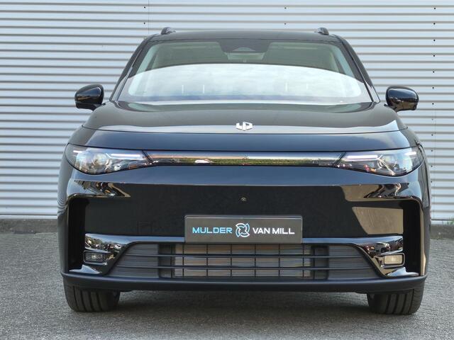 Leapmotor C10 REEV Design 28.4 kWh 215pk RANGE EXTENDER | 360° CAMERA | STOELVERW. | STOELKOELING | ADAPTIVE CRUISE | PANODAK | NAVI