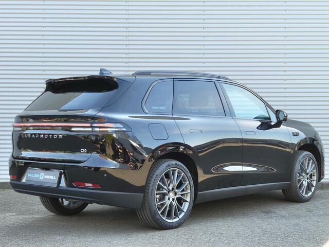 Leapmotor C10 REEV Design 28.4 kWh 215pk RANGE EXTENDER | 360° CAMERA | STOELVERW. | STOELKOELING | ADAPTIVE CRUISE | PANODAK | NAVI