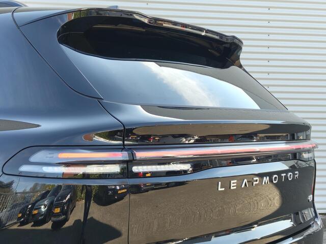 Leapmotor C10 REEV Design 28.4 kWh 215pk RANGE EXTENDER | 360° CAMERA | STOELVERW. | STOELKOELING | ADAPTIVE CRUISE | PANODAK | NAVI