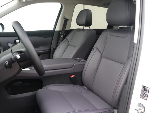 Leapmotor C10 Design 69.9 kWh 217 PK | Glazen Dak | 360cam | Winter | 20"