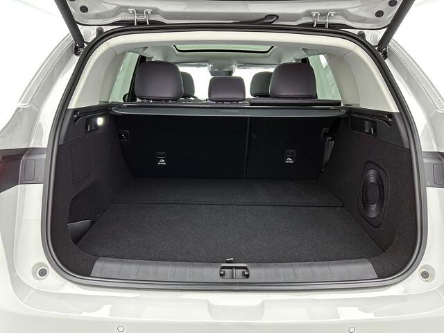 Leapmotor C10 REEV Design 28.4 kWh | **UIT VOORRAAD LEVERBAAR** | WLTP 974 KM | 1500kg trekgewicht | Automaat | Leder | Navi |