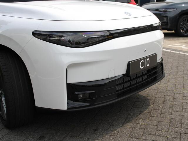 Leapmotor C10 REEV Design 28.4 kWh 215PK Automaat Camera systeem rondom, Stoelverwarming/koeling, Panoramadak, Navigatie