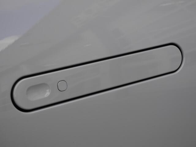 Leapmotor C10 Design Pro 69.9 kWh | Nieuw | Uit voorraad | Panoramadak | Camera | 1500 Trekgewicht | Lederenbekleding | Elektrische achterklep