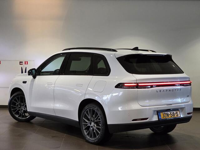 Leapmotor C10 Design REEV 28,4kWh 215pk | RANGE EXTENDER | 360° CAMERA | STOELVERW. | STOELKOELING | ADAPTIVE CRUISE | PANODAK | NAVI |