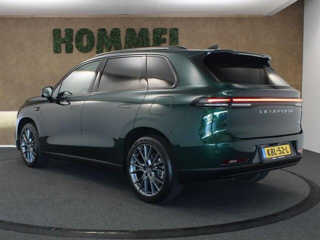 Leapmotor C10 REEV Design 28.4 kWh - PLUGIN - ELEKTRISCHE ACHTERKLEP - DODEHOEKDETECTIE - KEYLESS START - PANORAMADAK - LICHTMETALEN VELGEN - NAVIGATIESYSTEEM FULL-MAP - APPLE CARPLAY/ANDROID AUTO - 360 CAMERA - STOELVERWARMING/VENTILATIE - 20 INCH LICHT METALEN VELGEN