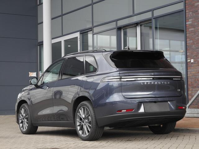 Leapmotor C10 Design Pro 69.9 kWh | Panoramadak | 20inch | elektrisch bedienbare achterklep | Snel leverbaar | Camera v+a | Stoelverwarming en ventilatie | Stuurverwarming | Zeer veel ruimte!
