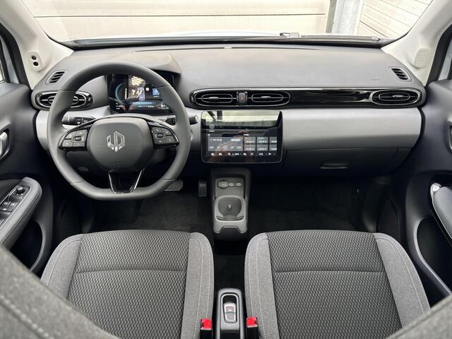 Leapmotor T03 5-deurs Design EV 37,3kWh 95pk AUTOMAAT | CAMERA | CLIMA | PANODAK | ADAPTIVE CRUISE | DODEHOEKBEW. | LM-VELGEN | NAVI |